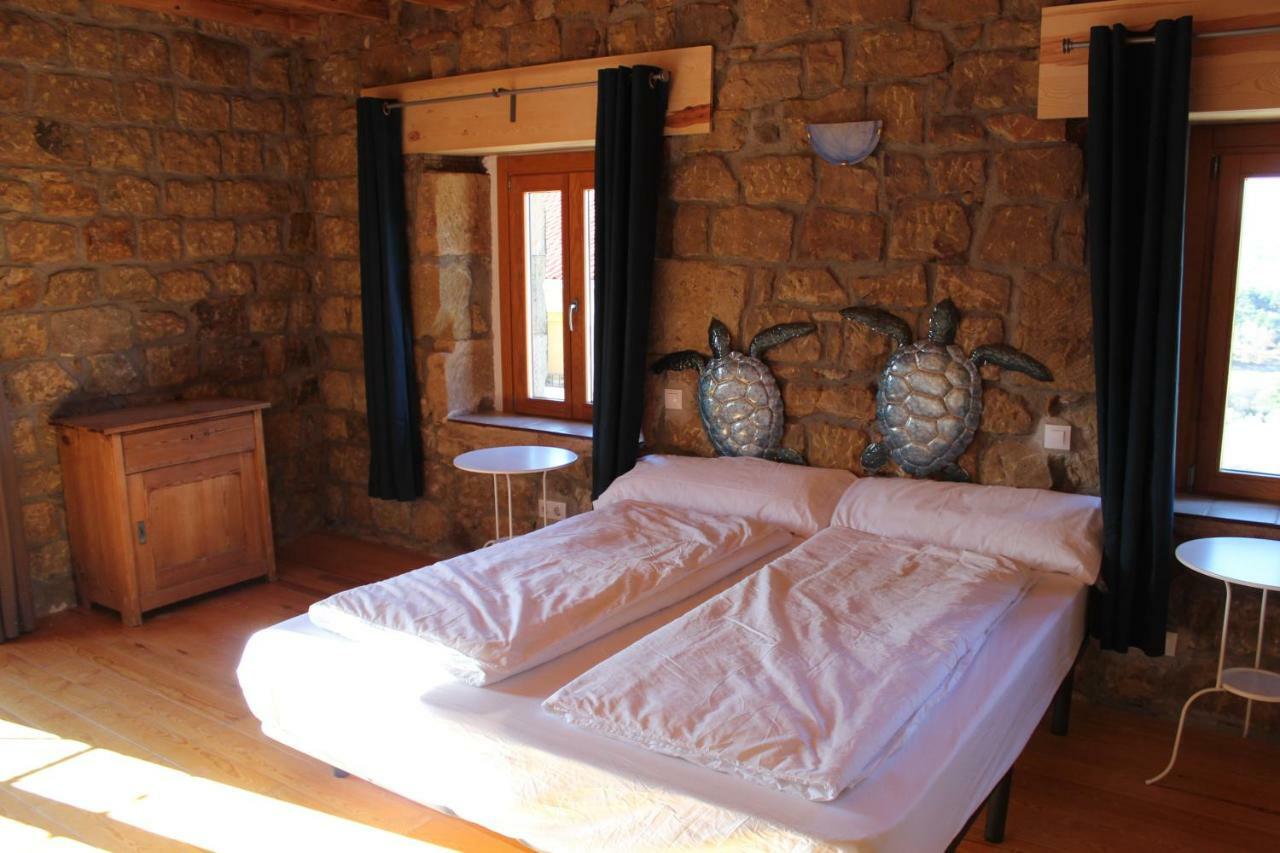 La Casa De La Petra Guest House Quintanar de la Sierra Luaran gambar