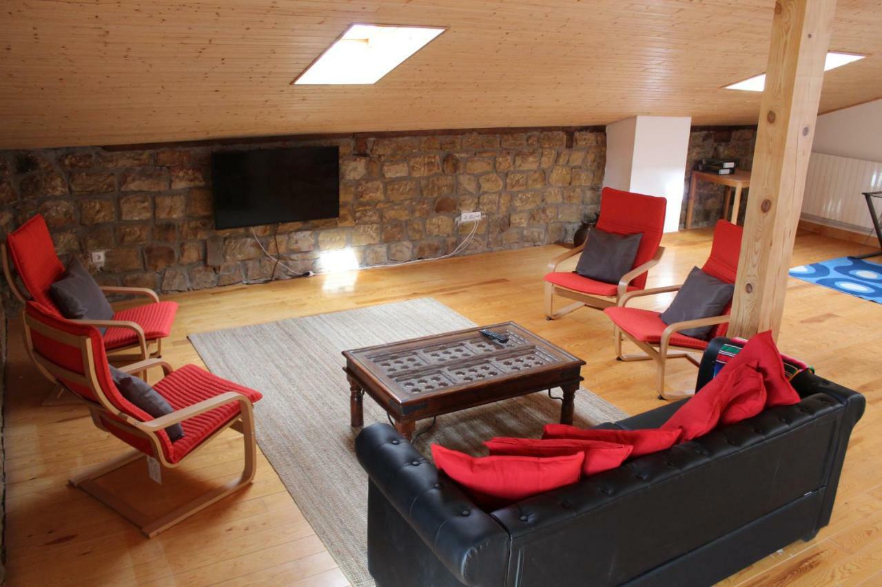 La Casa De La Petra Guest House Quintanar de la Sierra Luaran gambar
